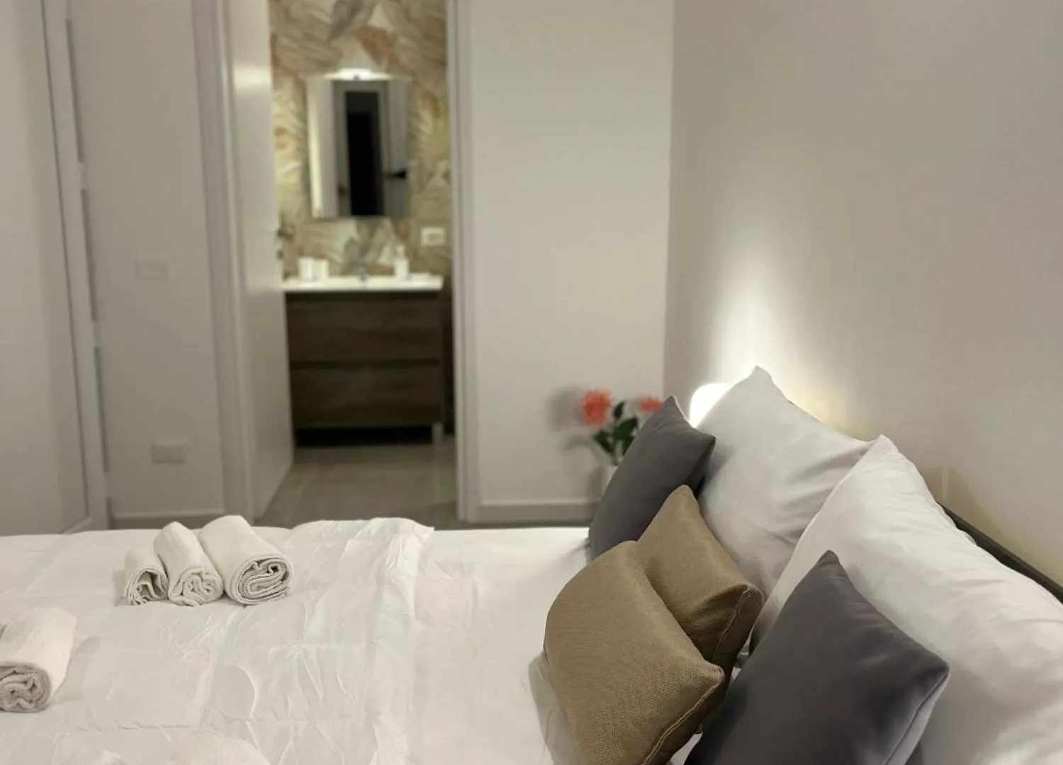 Helios Apartaments Cinisi 0*,  Olaszország